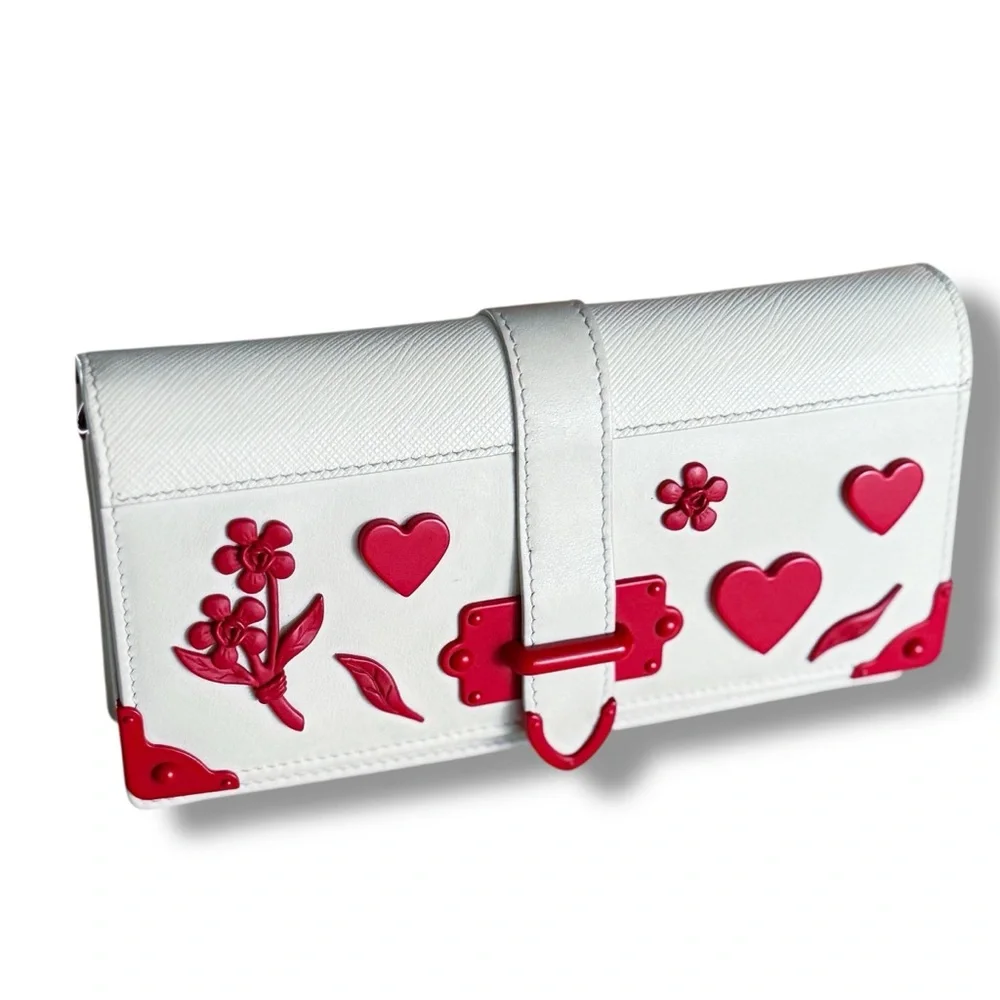 Prada Cahier Wallet On Chain Valentine Heart Applique White Saffiano Red